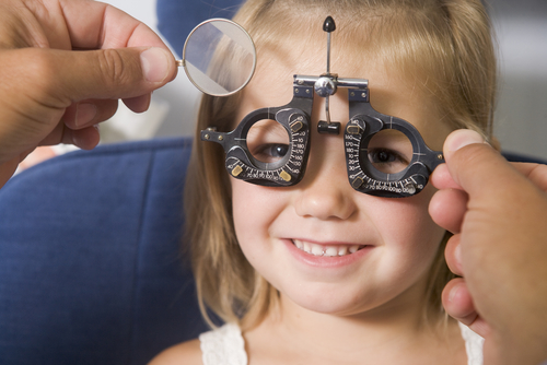 Collirio a bassa concentrazione di atropina efficace e ben tollerato dalla popolazione pediatrica