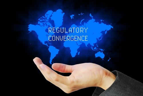 FDA e MHRA, nasce una nuova alleanza regolatoria su farmaci, dispositivi e IA