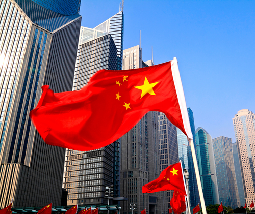 Cina, prima approvazione al mondo di una CAR-T per tumori solidi