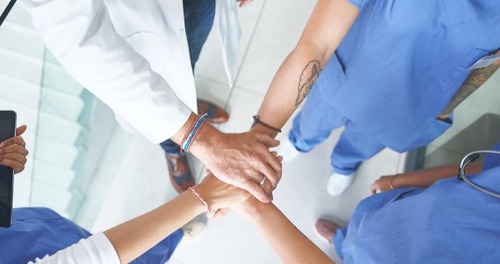 Professioni sanitarie. Consiglio regionale Lombardia approva la proposta di legge al Parlamento
