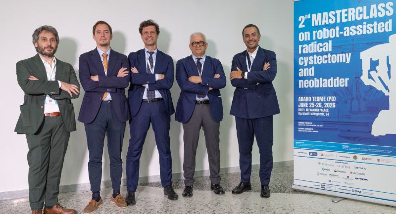 Urologia robotica. Intervento di ricostruzione della vescica sempre più personalizzato, mininvasivo e multidisciplinare