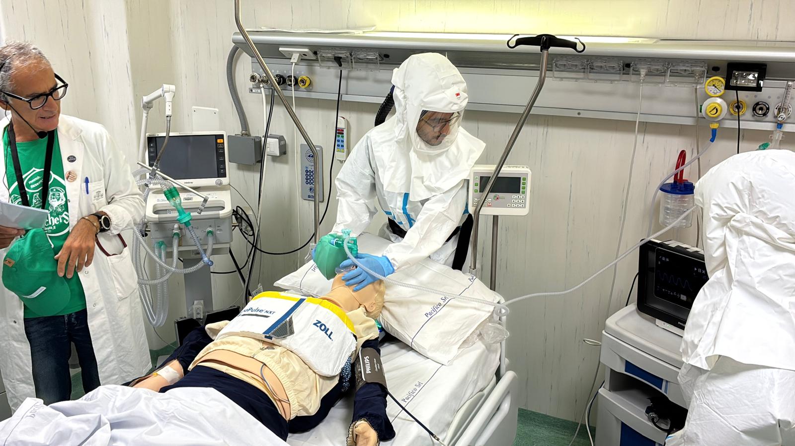 Emergenze infettive, alto isolamento e biocontenimento: Spallanzani e Aeronautica Militare insieme per formare gli operatori sanitari
