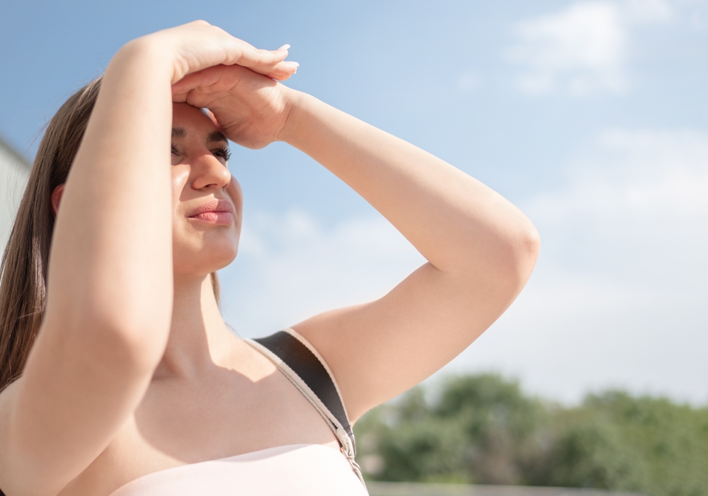 Caldo oltre i 40°C: perché gli occhi sono a rischio e come proteggerli dai raggi UV