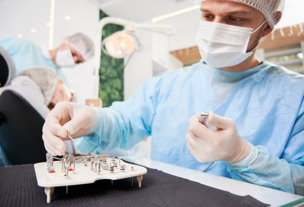 Diabete e malattie perimplantari: il nuovo corso ECM per aggiornare la pratica clinica di odontoiatri e igienisti