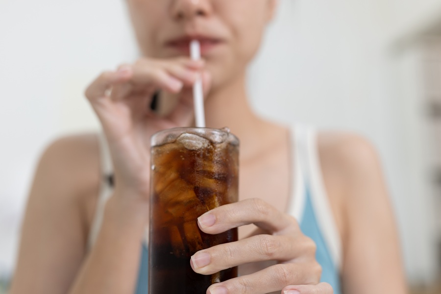 Bibite e succhi nell’infanzia aumentano il rischio di ipertensione da adulti