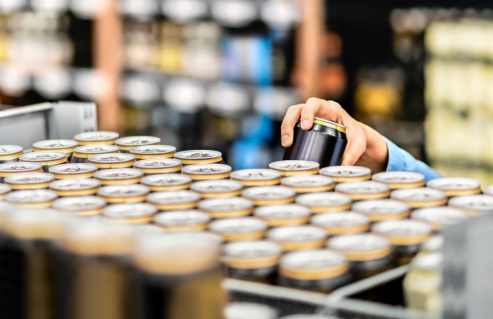 Energy drink, SIP: “Quasi 4 adolescenti su 10 iniziano prima dei 12 anni”