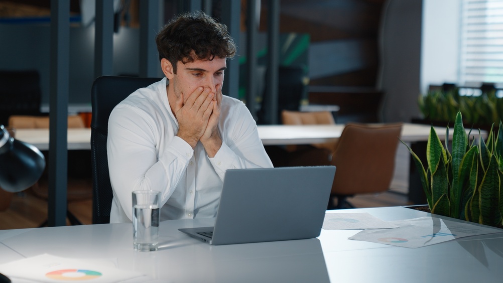 Perdere il lavoro cambia la personalità: gli effetti colpiscono anche chi ti vive accanto