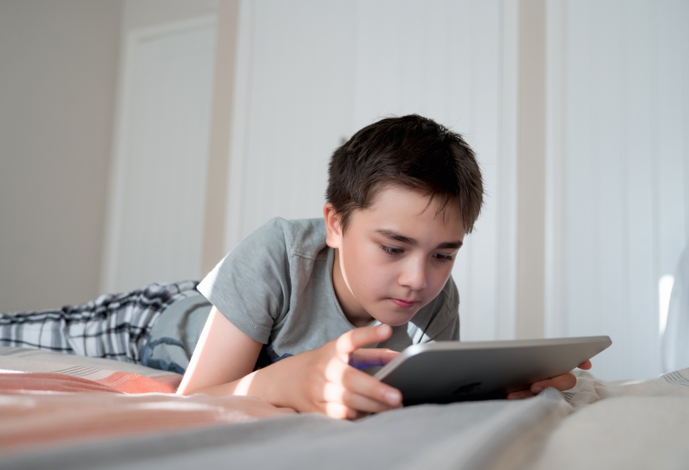Tablet ai bambini: non è il tempo davanti allo schermo il rischio più grande